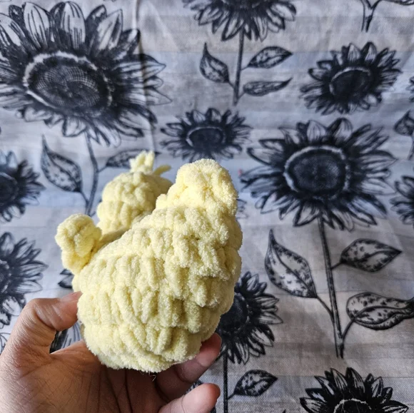 Crochet Light Yellow Baby Chick Amigurumi Plushie - Picture 7 of 13